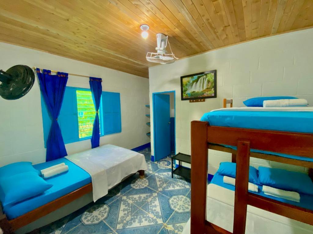 El Descanso Homestay *